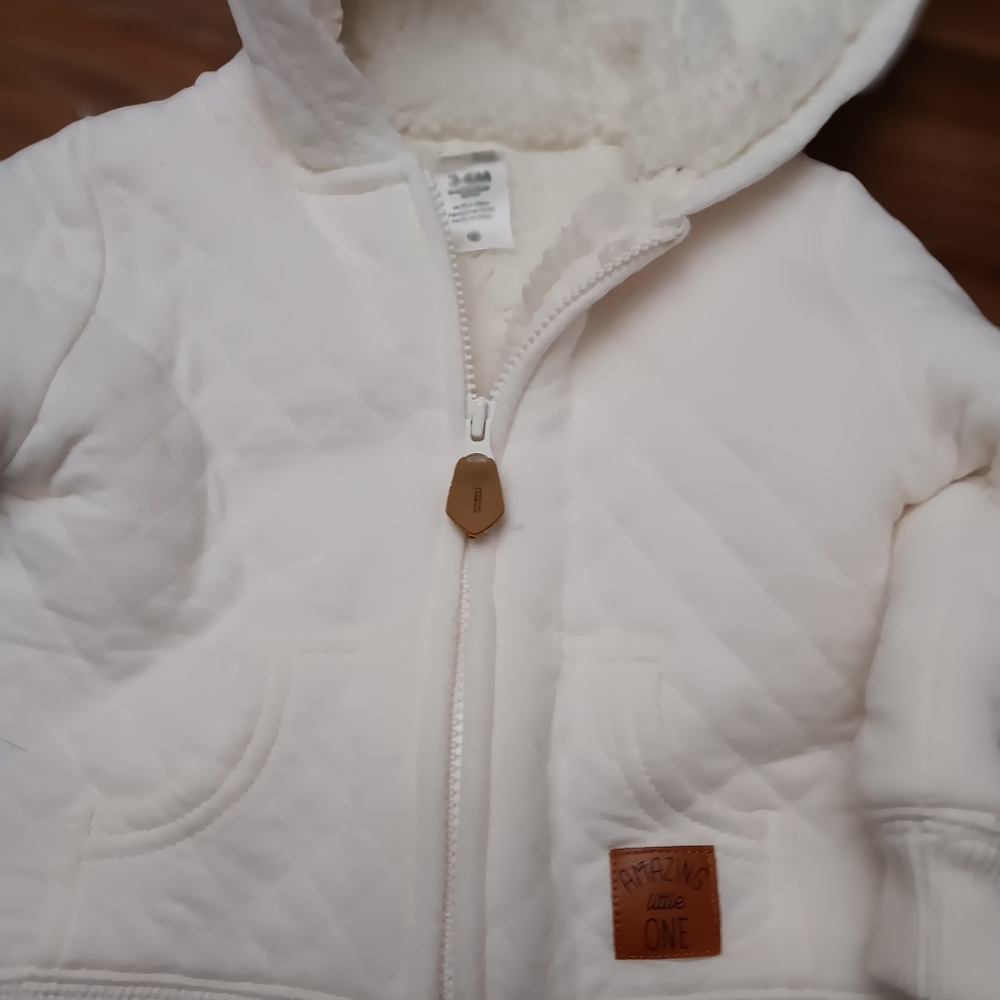 Nice cozy flurry zip up sweater